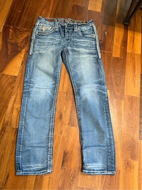 Men’s Rock Revival straight leg Jeans 33x32